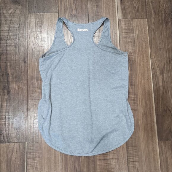 BENCH Women's Gray and White Striped Racer Back Athletic Lightweight Tank Top - Picture 2 of 3